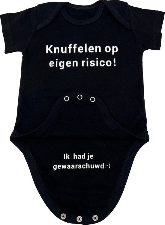Kraamcadeau met romper en baby sneakers in magneetdoos - kan ook rechtstreeks als cadeau worden gestuurd van BamBam — afbeelding 4