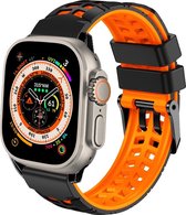 Mobigear Watch bandje geschikt voor Apple Watch Bandje Flexibel Siliconen Gespsluiting | Mobigear Dual-row - 49/45/44/42 mm - Zwart / Oranje