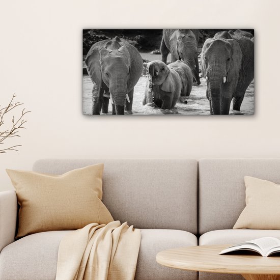 Tableau sur toile Famille éléphants dans l'eau en noir et blanc - 80x40 cm - Art Décoration murale