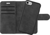 Cazy Uitneembaar Wallet Hoesje geschikt voor iPhone SE 2022 - Afneembaar hoesje - Magnetisch - 2-in-1 design - Pasvakjes - Zwart