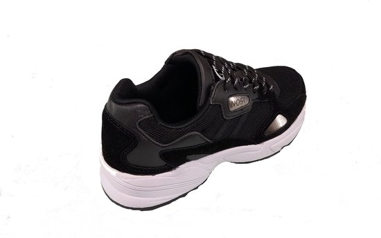 Chaussures de sport Nost noires 22201090429, taille 40
