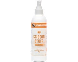 Foto: Nature s specialties scissor stuff spray geeft het haar volume vergemakkelijkt kammen hond en kat 237ml