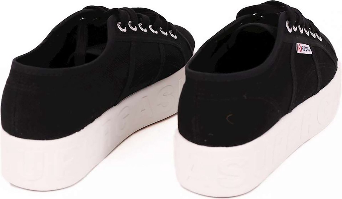 Superga 2790 3D Lettering Zwarte Sneakers - Fashion Wear - Vrouwen