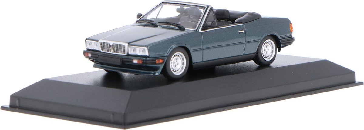 Maserati Biturbo Spyder Maxichamps Modelauto 1:43 1984 940123530 Schaalmodel
