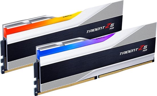 G.Skill Trident Z5 RGB F5-7200J3445G16GX2-TZ5RS - Geheugen - DDR5 - 32 GB: 2 x 16 GB - 288-PIN - 7200 MHz / PC5-57600 - CL34 - 1.40V - XMP 3.0 - zilver