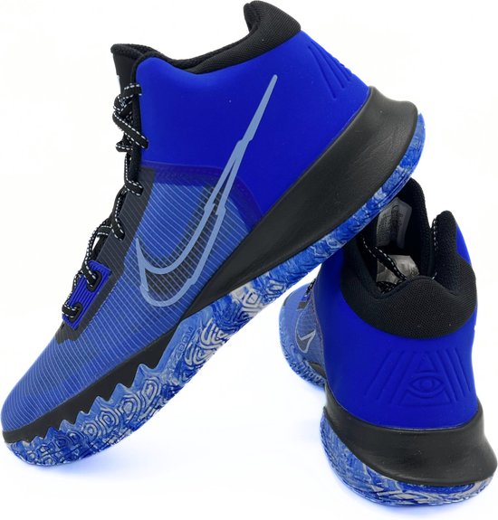 kyrie flytrap 4 basketball shoe