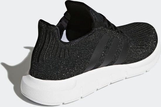 adidas swift run black women's