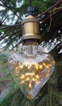 Snoerpendel E27. Lengte hanglamp met bronzen fitting 90cm.  Pendelfitting E27 met stoffen snoer, plafondplaat en lamp. Messing fitting E27. Wordt geleverd met dimbare led lamp in d