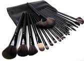 Professionele 24-delige make-up borstels set - Inclusief lederen etui - Cosmetica en Make-up-zwart + beautydoc blender
