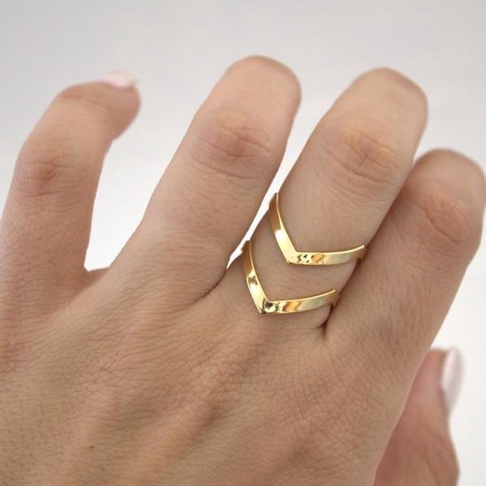 24/7 Jewelry Collection V Vorm Ring Verstelbaar - Dubbel - Verstelbare Ring - Goudkleurig - Amodi