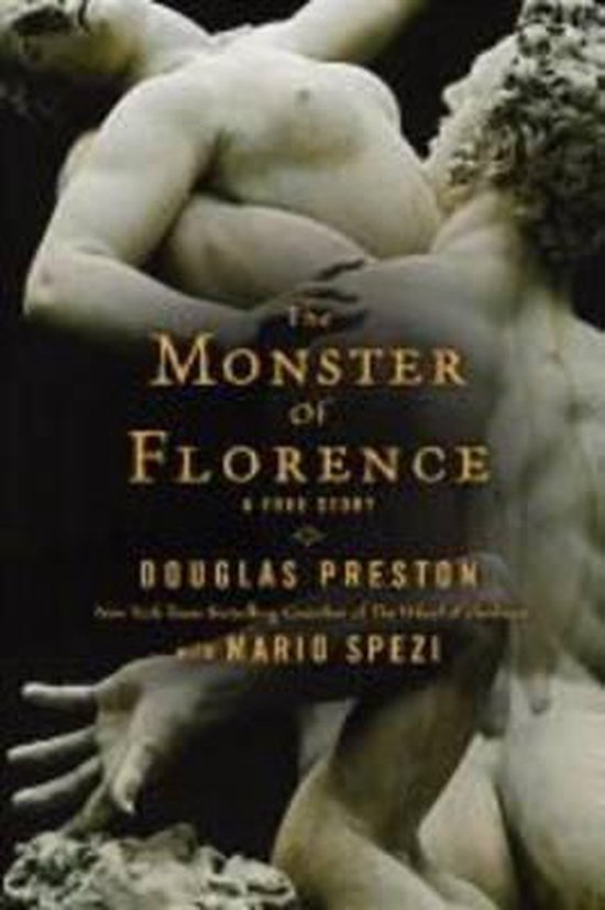 Couverture du livre "The Monster of Florence" représentant une sculpture en marbre de deux personnages luttant.