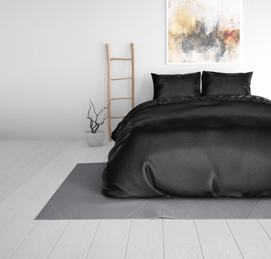 Sleeptime Beauty Skin Care Dekbedovertrek - Tweepersoons- 200x200/220 + 2 kussenslopen 60x70 - Zwart