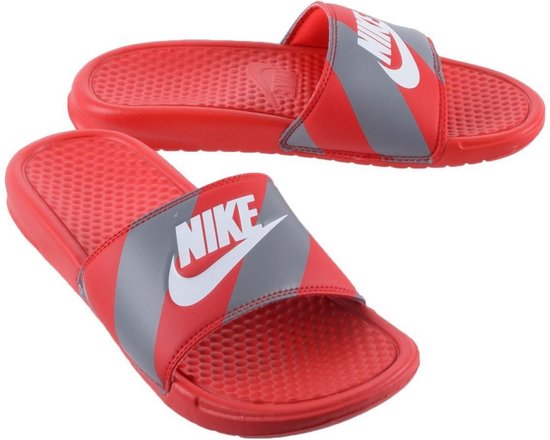 Nike Benassi JDI Slipper - Slippers - Unisex - Maat 41 - Rood | bol.com