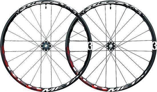 Wielset MTB 29″ Carbon Monster Gravel Beach 30mm hoog 30mm inwendig lichtgewicht - Andless Cycling