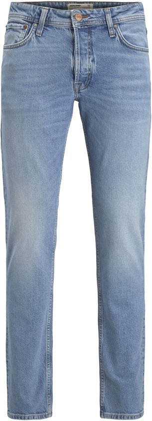 Jack & Jones jeans in lichtblauw denim, frontaal aanzicht.