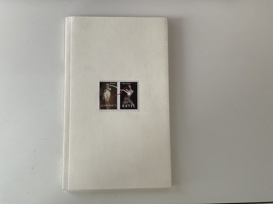 9789074971157 - Giovanna's navel - Ernest van der Kwast