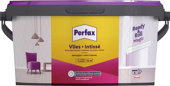 Foto: Perfax ready roll vlies magic behanglijm 2 25 kg 100 kleurenbeeld tijdens het behangen magic vlies behanglijm droogt transparant