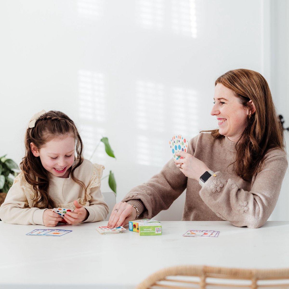 Rupsje Nooitgenoeg kwartet - educatief spel cadeautip vakantie - 32 kaarten, 8 kwartetten - vanaf 3 jaar - Bambolino Toys — afbeelding 4