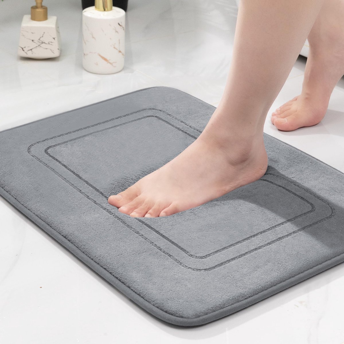 My Ninki ® Zachte en Absorberende Antislip Badmat Set voor Optimaal Comfort in Uw Badkamer