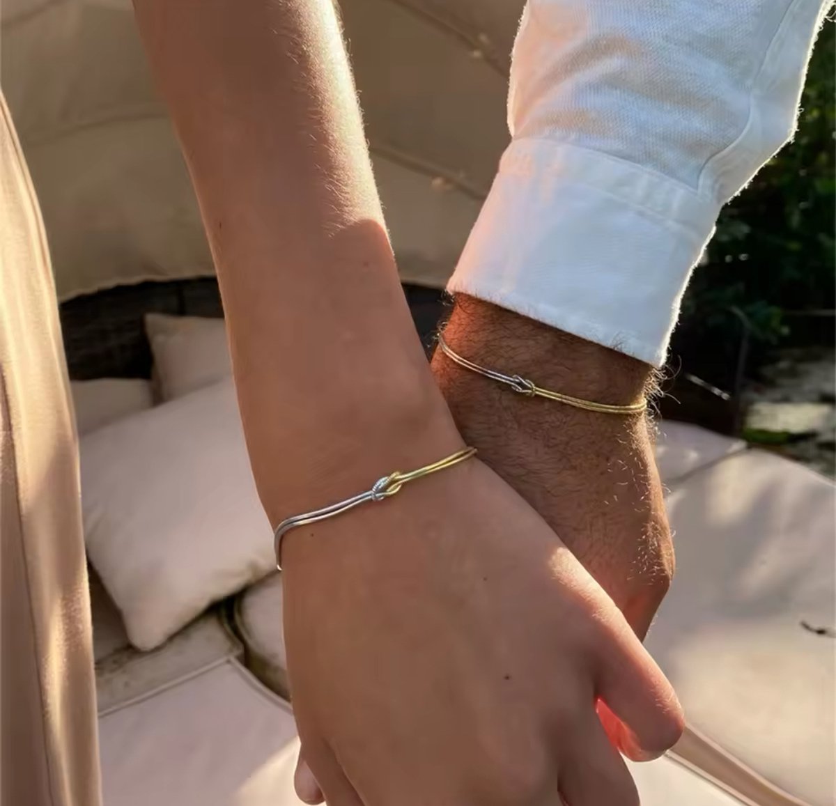 Koppel Armband Set | Roestvrij Staal | Zilverkleurig en Goudkleurig| Liefdes Cadeau | Romantisch | Cadeau voor je vrouw of vriendin | Mannen Cadeautjes