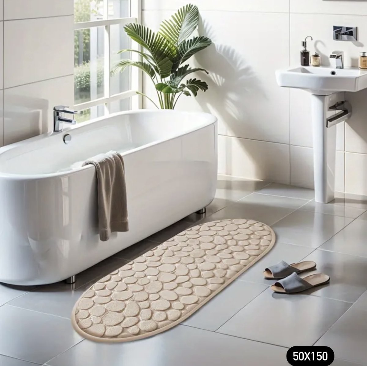 Twenty Two ovaal fleece badkamermat van gebreid stof 50x150cm (beige/rosé) luxe design - langwerpig vorm douchemat voor bad, douche, zacht en absorberend, antislip mat - badkameraccessoire - geeft je badkamer een luxe uitstraling