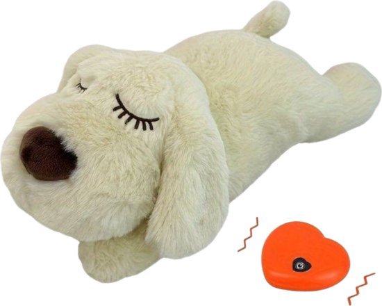 Beige hondenkuffel met gesloten ogen en bruine neus, met oranje hartslag-apparaat en golven ernaast.