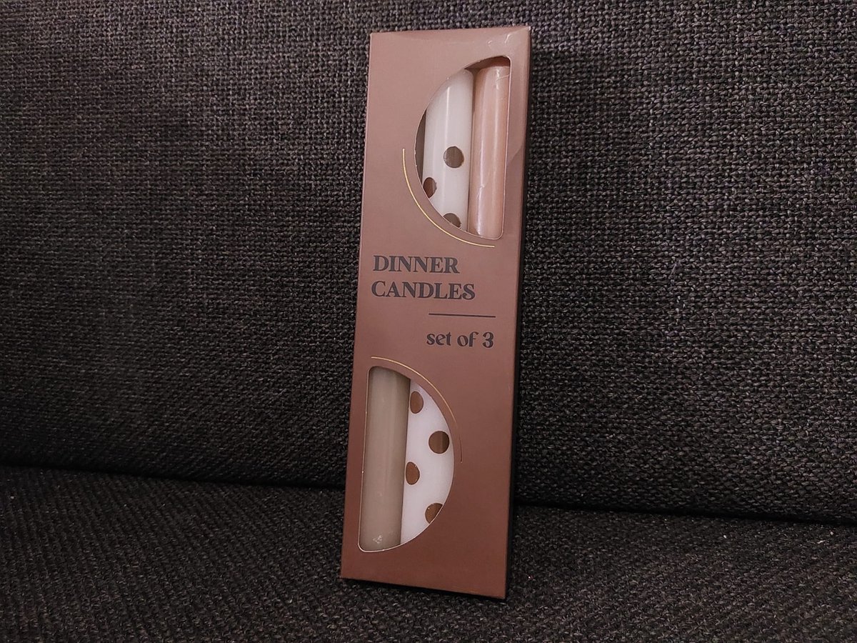 Dinerkaarsen - Set van 3 | Bruine Dinerkaarsen 22 cm - Gestipt - Effen - Luxe Dinerkaarsen - Brandtijd: 6 uur — cadeau in Wonen & Interieur - foto 2
