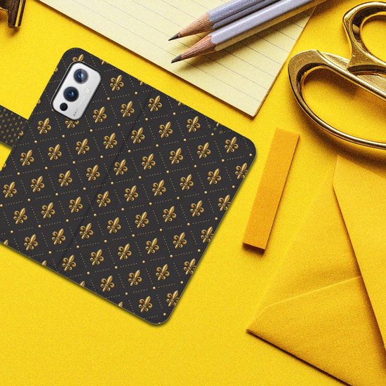 Bookcase OnePlus 9 Case French Lily