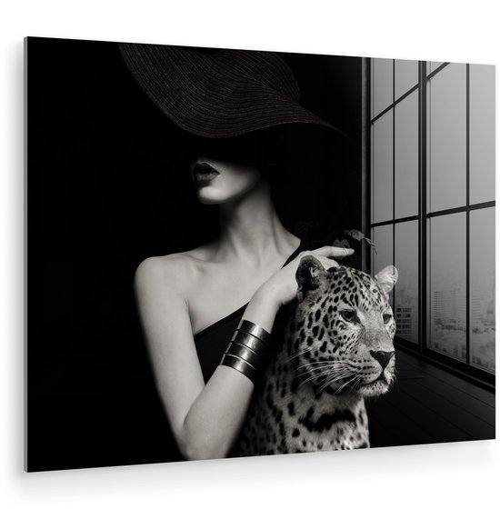 MuchoWow® Glasschilderij 120x90 cm - Schilderij acrylglas - Vrouw - Luipaard - Luxe - Zwart - Wit - Dier - Foto op glas - Muurdecoratie woonkamer - Wanddecoratie slaapkamer - Schilderijen