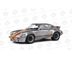 Solido Porsche 911 RSR Kremer 1973 silber 1:18 Auto