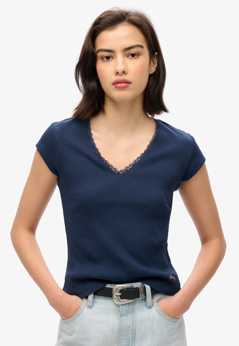 Superdry Athletic Essentials top met V-hals en kanten rand Dames Tops Marineblauw