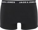 Zwarte Jack & Jones trunk met wit logo op de elastische band.