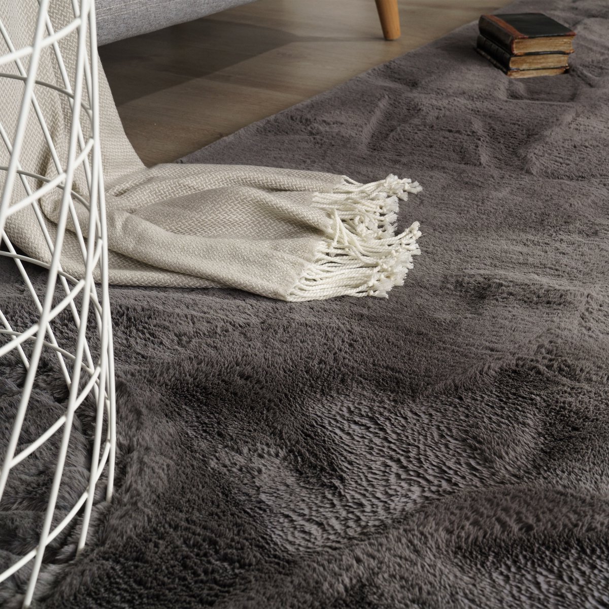 Flycarpets Hoogpolig Rabbit Plus Vloerkleed - Effen Uni - Antraciet