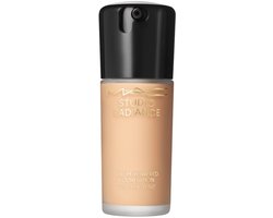MAC Cosmetics - Studio Radiance Serum Foundation