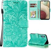 Voor Samsung Galaxy A32 4G Lace Flower Embossing Pattern Horizontale Flip lederen tas met houder & kaartsleuven & portemonnee & fotolijst (groen)