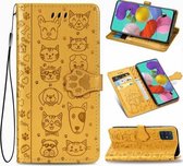 Voor Galaxy A51 schattige kat en hond reliëf horizontale flip lederen tas met beugel / kaartsleuf / portemonnee / lanyard (geel)