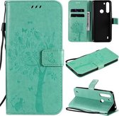 Voor Motorola One Fusion Tree & Cat Pattern Pressed Printing Horizontale Flip PU lederen tas met houder & kaartsleuven & portemonnee & lanyard (groen)