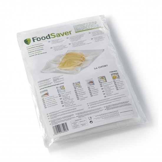 Sacs sous vide FoodSaver, 28x36cm, avec un morceau de fromage à l'intérieur.