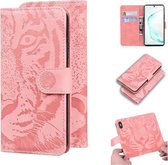 Voor Samsung Galaxy Note 10 Tiger Embossing Pattern Horizontale Flip lederen tas met houder & kaartsleuven & portemonnee (roze)