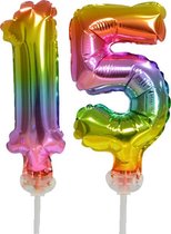 Regenboog taart decoratie ballonnen cijfers 15.