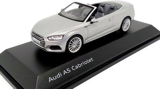 Audi A5 Cabriolet (Zilver) (10 cm) 1/43 Audi Collection Dealer model Spark - Modelauto - Schaalmodel - Model auto - Miniatuurauto - Miniatuur autos