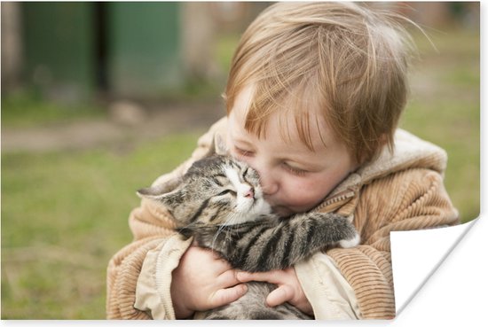 Boekhouding vaas Autonomie Baby knuffelt met een kat 60x40 cm - Foto print op Poster (wanddecoratie  woonkamer /... | bol.com
