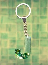 Epoxy letter sleutel- of tassenhanger J, glitter groen