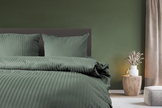 Dekbedovertrek - 140x200/220 - Uni - Satijnstreep / Satijn Streep - Hotel Kwaliteit Satin Stripe - Olive Green van Merkloos — afbeelding 2
