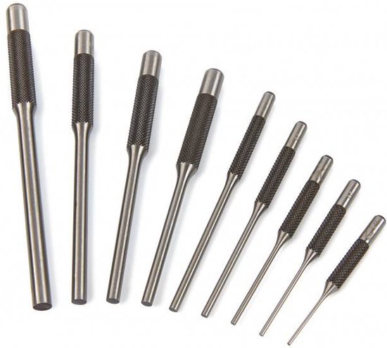 Een set van 9 metalen penuitdrijvers, geordend van groot naar klein, met gekartelde handgrepen en glanzende metalen schachten.