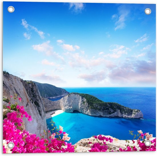 Tuinposter – Navagio Stranden op Zakynthos, Griekenland - 50x50cm Foto op Tuinposter  (wanddecoratie voor buiten en binnen)