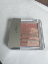 Catrice light ans shadow contouring blush #010 bronze me up, scotty!