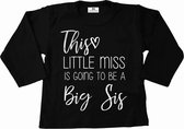 T-Shirt voor een grote zus-Bekendmaking zwangerschap-this little miss-zwart-wit-Maat 80