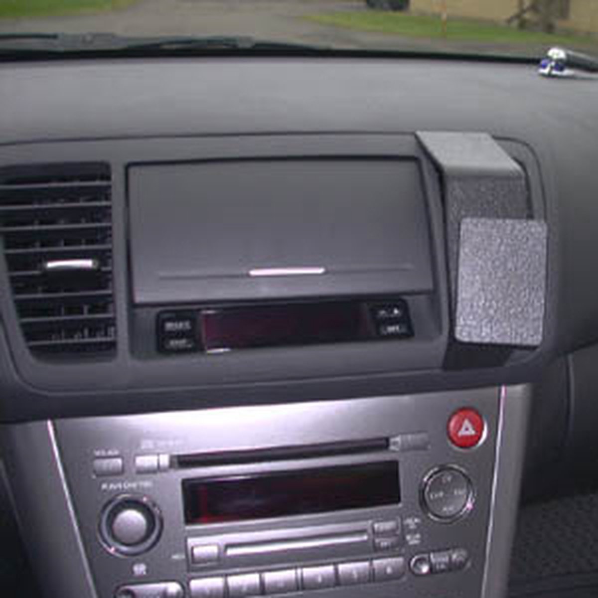 Brodit ProClip houder geschikt voor Subaru Legacy /Outback 2004-2009 Angled mount, Hoog