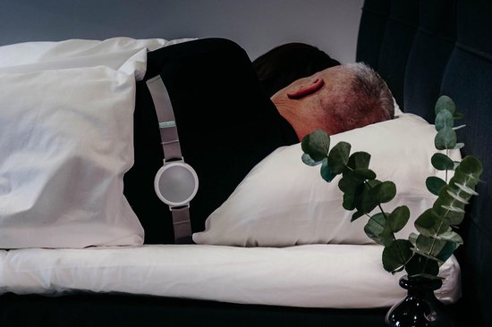Anti-snurk band | De Snore-Breaker stopt RUGSNURKEN direct de 1e nacht! | Smart elektronisch device - Snore-Breaker